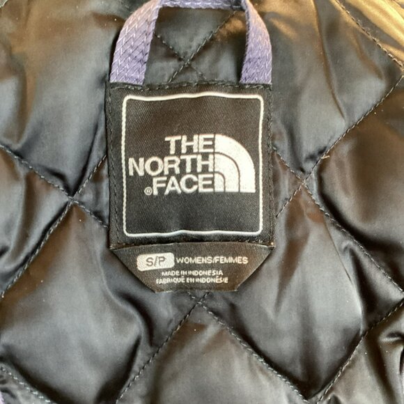 North Face HyVent 550 Down Womens S/P Hooded Belted Winter Jacket Lavender - Picture 11 of 13